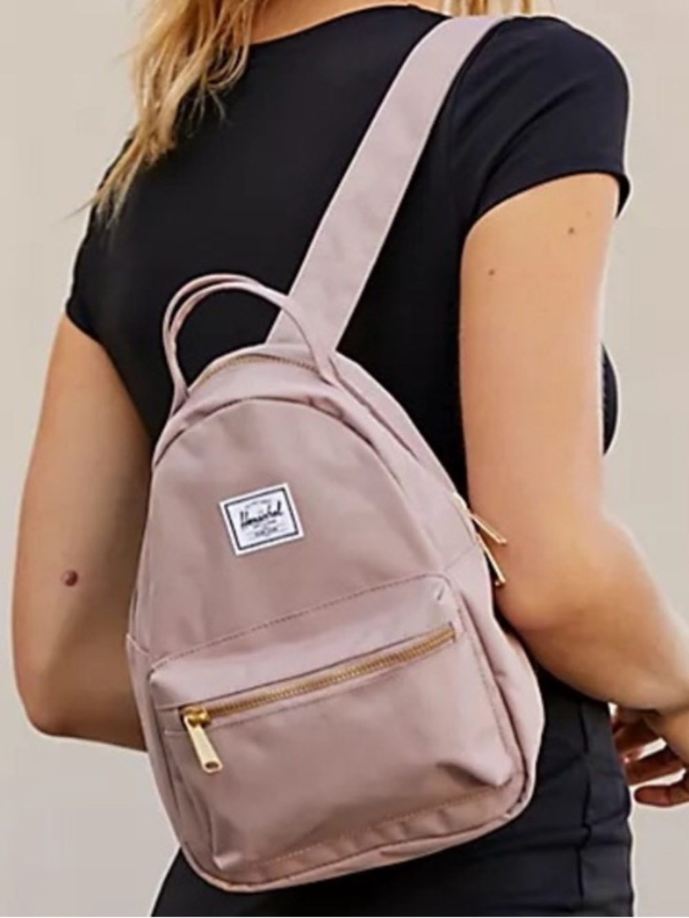 Herschel Supply Co. Nova Mini
Backpack in Ash Rose